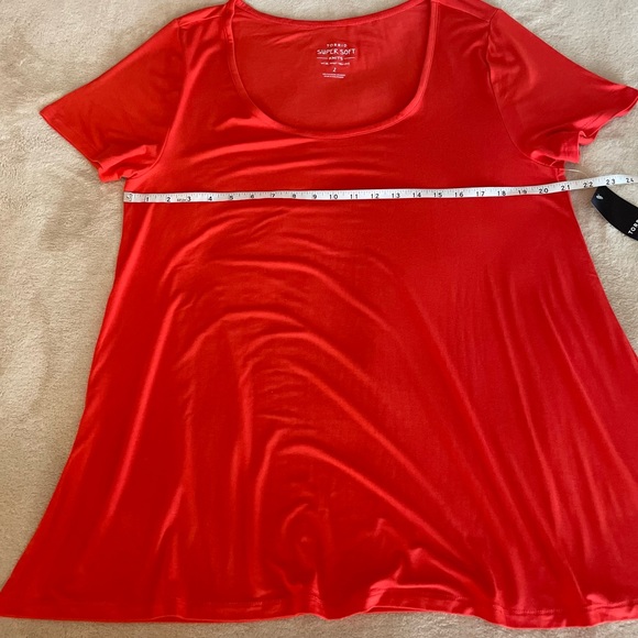 Torrid Super Soft Lightweight Top - Sizes 2X & 3X - Picture 8 of 14